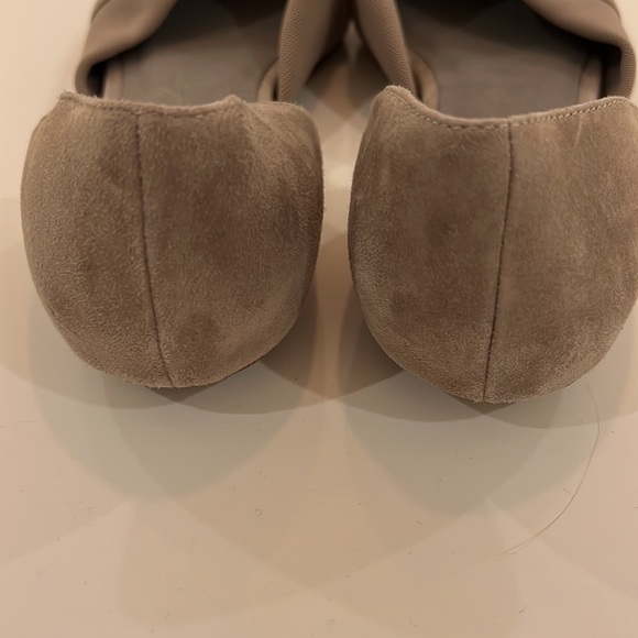 Eileen Fisher Flats - Picture 3 of 10